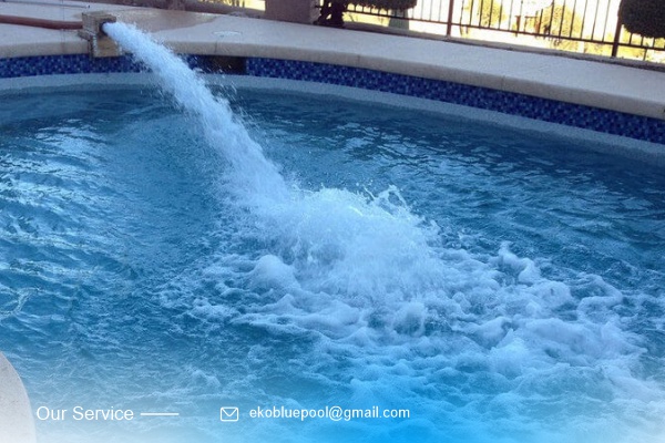 Pengisian Air Kolam Renang